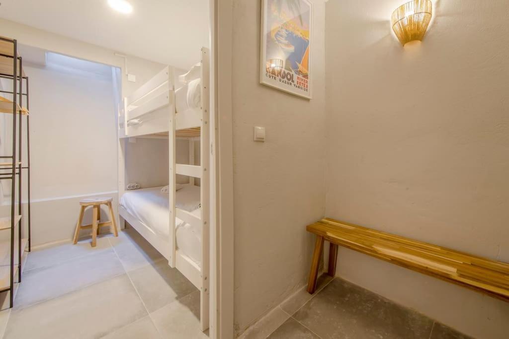 Cool Deluxe Interior Design A 2 Min De Gran Via Apartment Madrid Exterior photo